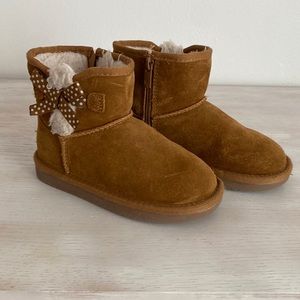 Girls Koola Burra Ugg boots ❄️
